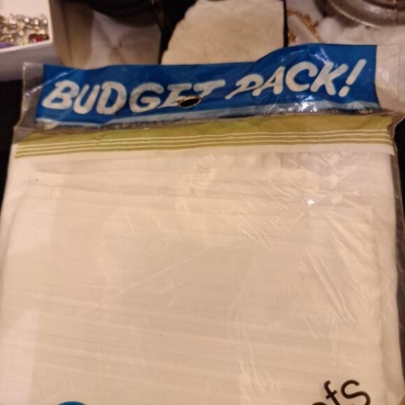 12 Men’s Handkerchiefs Satin Stripe White On White 16 X 16 BDF Collection NIP - Picture 3 of 3